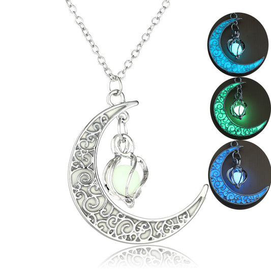 Collier lune lumineux