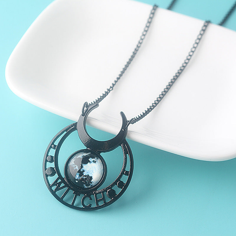 Collier Witch Black Moon Lune Noire