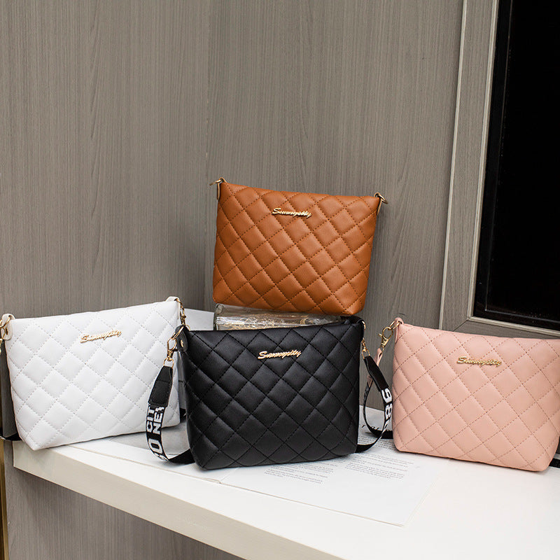 Petit sac bandoulière femme à  motif matelassé