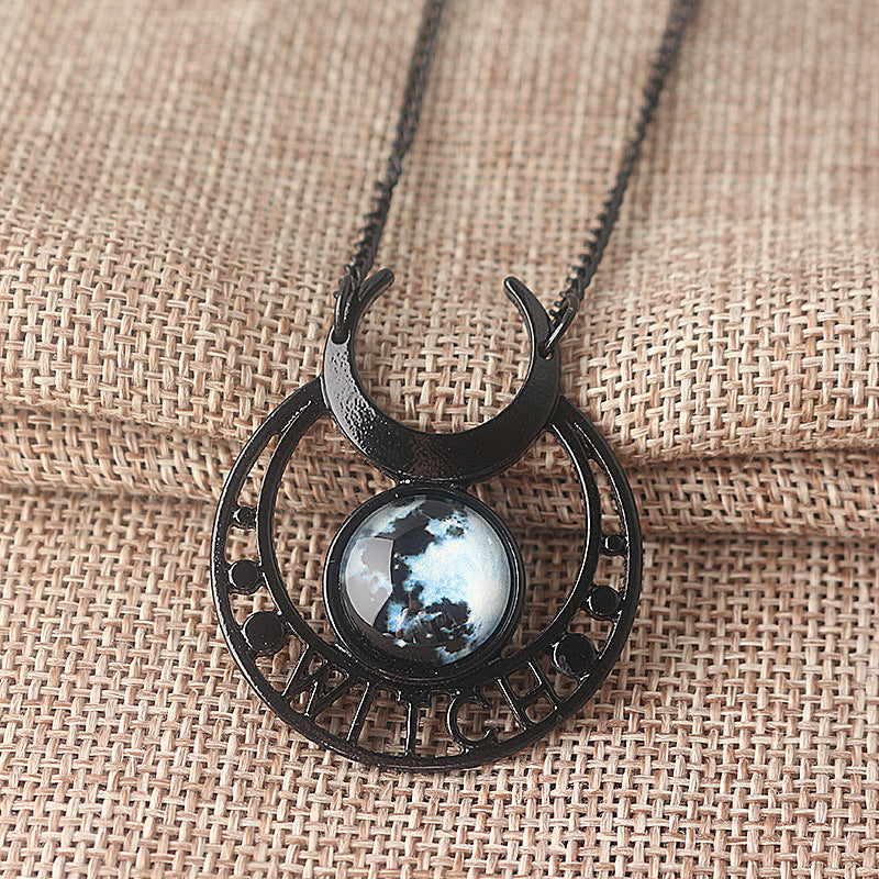 Collier Witch Black Moon Lune Noire