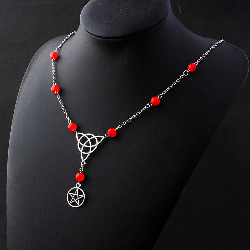 Chaîne de tête ou collier pendentif pentacle et triquetra