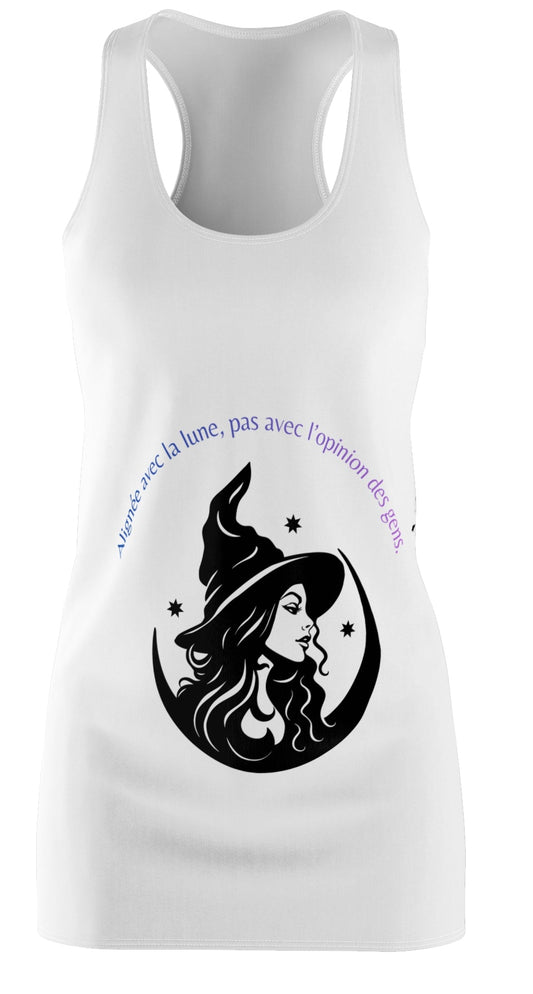 Robe alignée avec la lune.