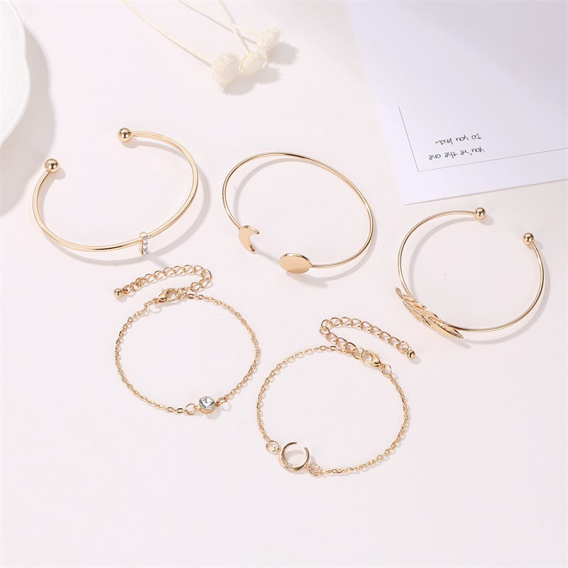 Ensemble de 5 Bracelets Femme Boho Lune Feuille Cristal Protéine Style Plage