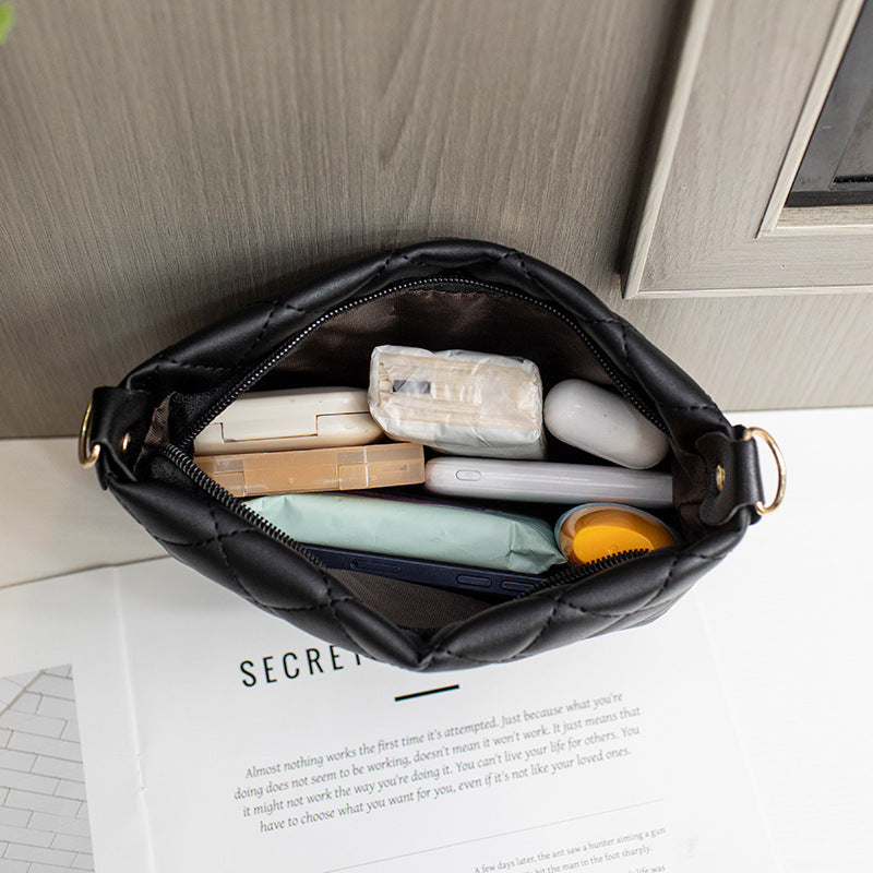 Petit sac bandoulière femme à  motif matelassé
